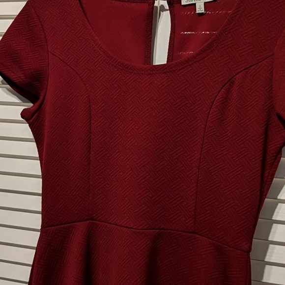 Dress - Picture 2 of 4